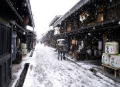 QGU_高山の古い町並み・冬(イメージ)